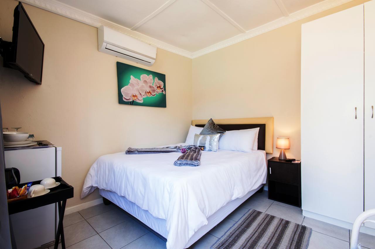 Walmer Villiers Self Catering Port Elizabeth Eksteriør billede